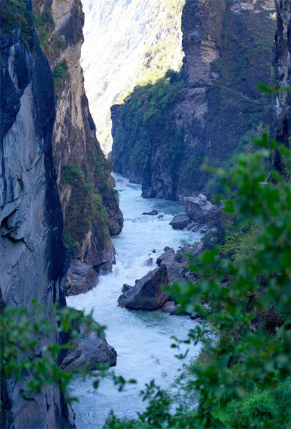 麗江虎跳峽